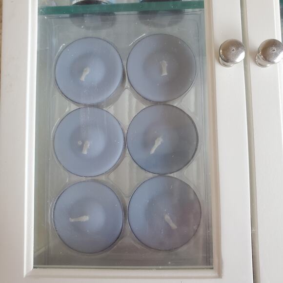 Aroma Source Aromatherapy Oils , Diffuser , Candles & Cabinet Set ~New - Picture 9 of 9